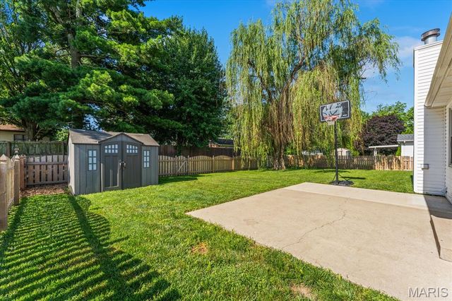3862 Michael John Drive, Swansea, IL 62226
