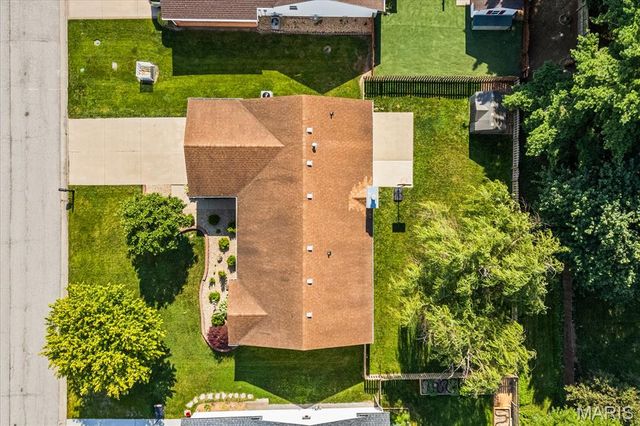 3862 Michael John Drive, Swansea, IL 62226
