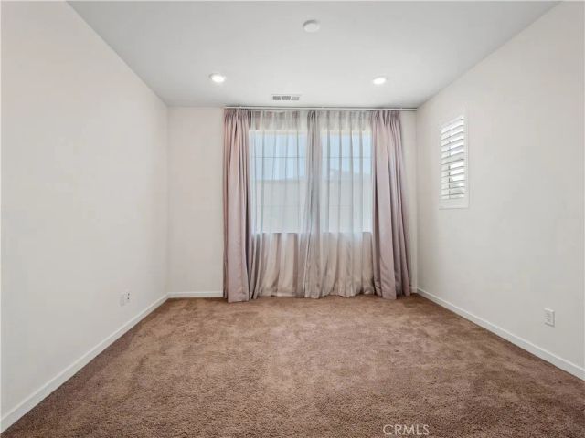 27148 Valley Oak Place, Valencia, CA 91381