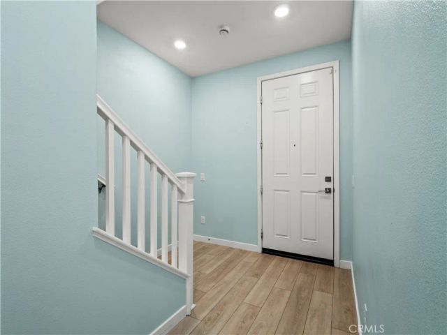 27148 Valley Oak Place, Valencia, CA 91381