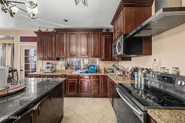 22642 E CARLA VISTA Drive, Mesa, AZ 85212