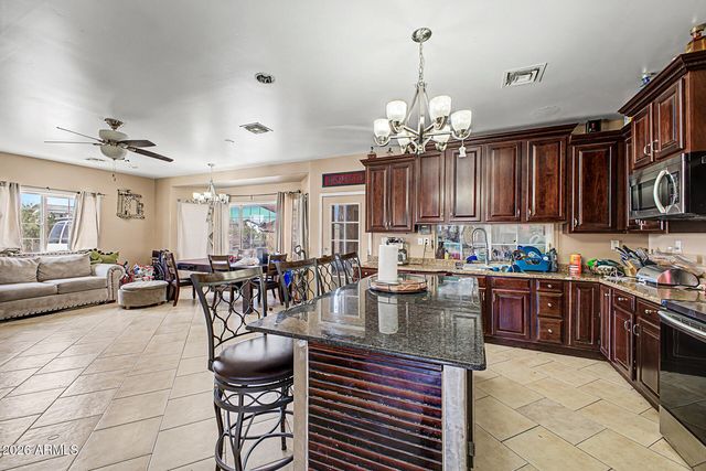 22642 E CARLA VISTA Drive, Mesa, AZ 85212