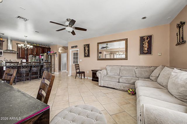 22642 E CARLA VISTA Drive, Mesa, AZ 85212