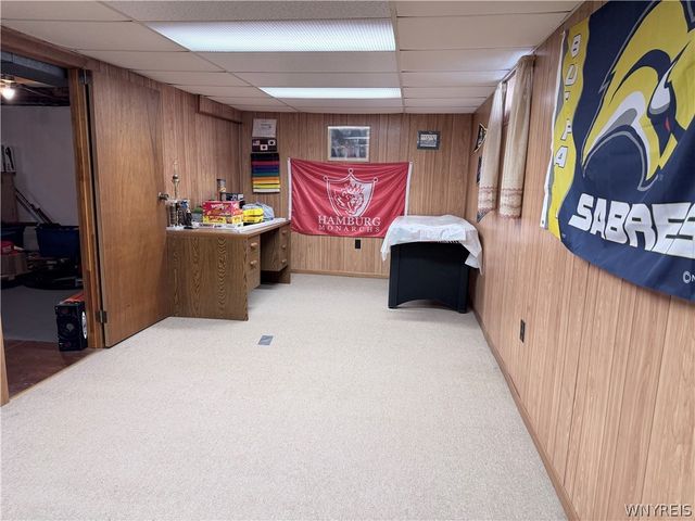 4815 Morgan Pkwy Parkway, Hamburg, NY 14075