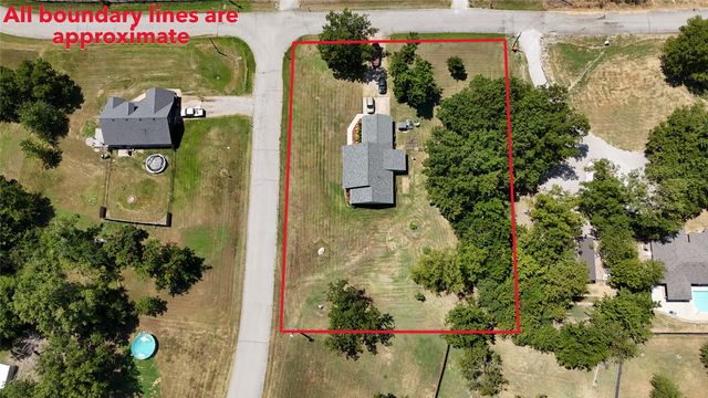 21599 S Sunny Lake Road, Claremore, OK 74019