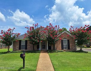 814 Lynwood Lane, Pearl, MS 39208