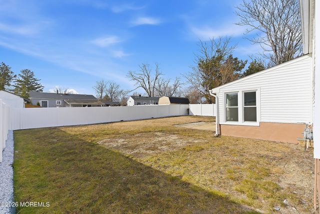 23 Bucknell Drive, Toms River, NJ 08757