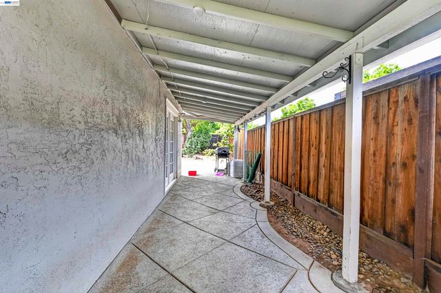 1249 Duffy Way, Brentwood, CA 94513