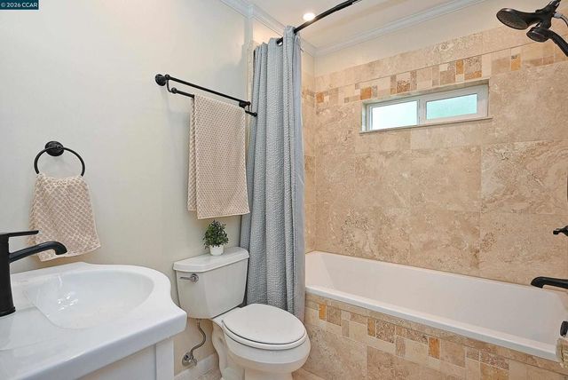 1035 Palm Ave, Martinez, CA 94553