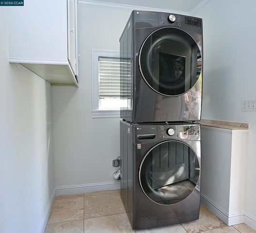 1035 Palm Ave, Martinez, CA 94553