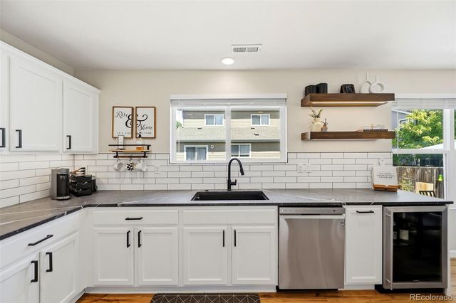 16013 E Nichols Place, Englewood, CO 80112