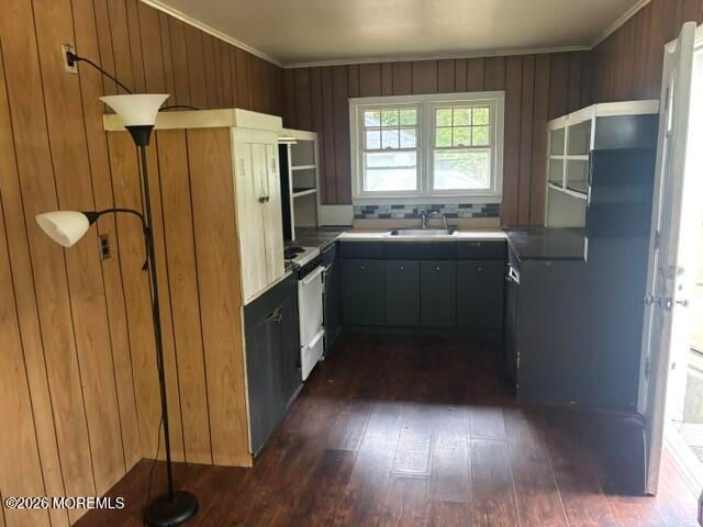 348 Cedar Grove Road, Toms River, NJ 08753