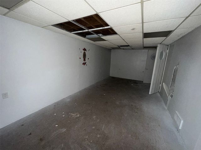 812 16th Ave SW, Cedar Rapids, IA 52404