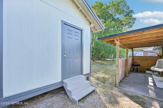 6471 KINLOCK Drive, Jacksonville, FL 32219