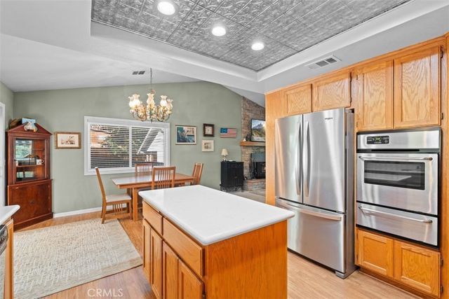 1585 Linnet, Wrightwood, CA 92397