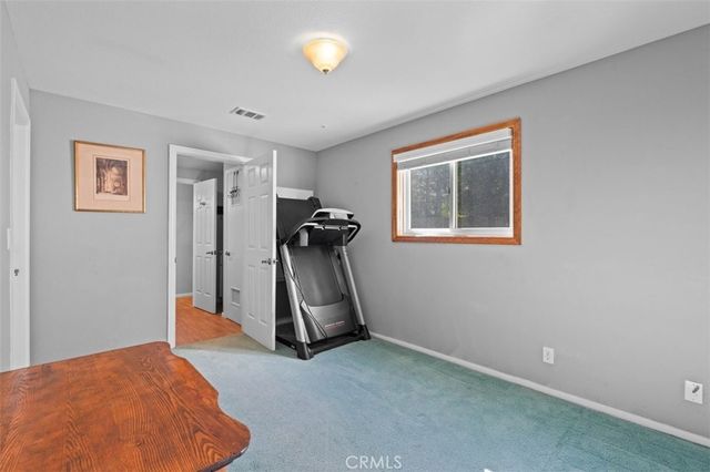 1585 Linnet, Wrightwood, CA 92397