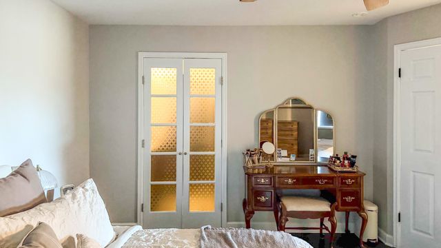 250 W Parliament Place 301, Mount Prospect, IL 60056