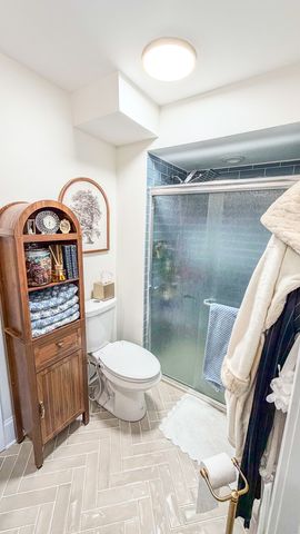 250 W Parliament Place 301, Mount Prospect, IL 60056