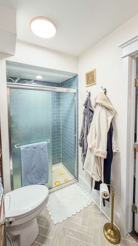 250 W Parliament Place 301, Mount Prospect, IL 60056