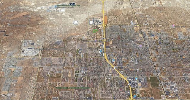 2701 W Avenue H-8, Lancaster, CA 93536