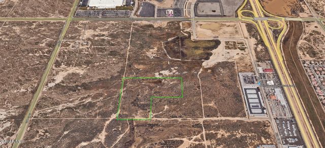 2701 W Avenue H-8, Lancaster, CA 93536