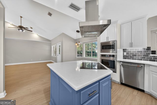 404 Morning Glory Road, St. Marys, GA 31558