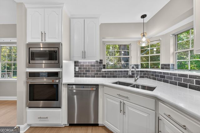 404 Morning Glory Road, St. Marys, GA 31558