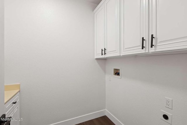 11020 Colton Drive, Reno, NV 89521