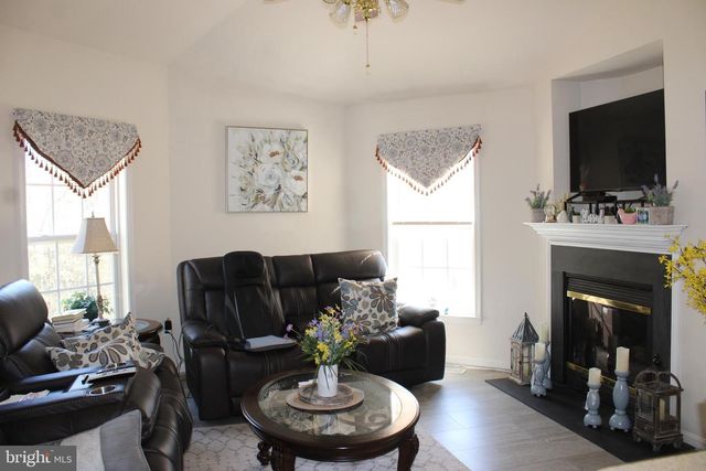 4346 MOUNTAIN RD, Pasadena, MD 21122