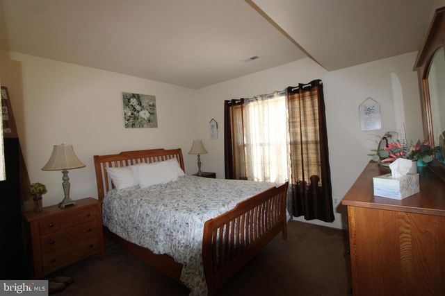 4346 MOUNTAIN RD, Pasadena, MD 21122
