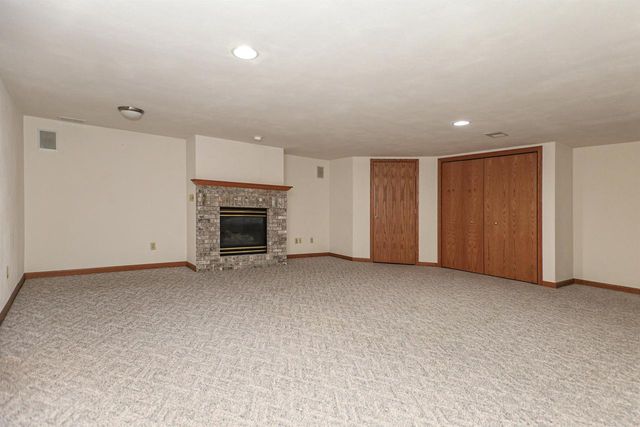 311 PARKVIEW LANE, Kimberly, WI 54136