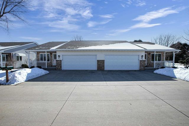 311 PARKVIEW LANE, Kimberly, WI 54136