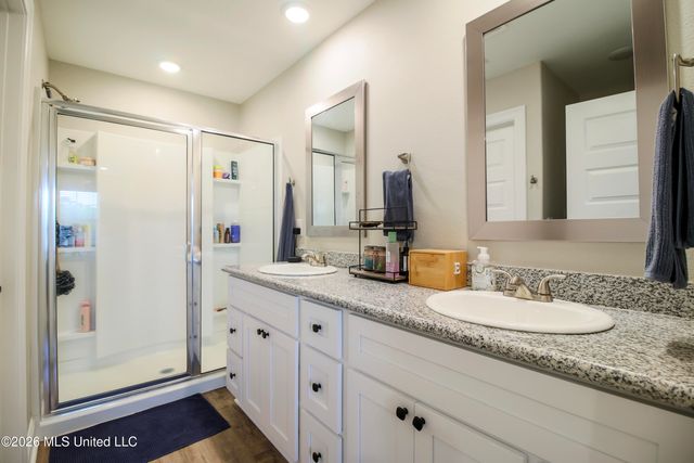 3220 Smugglers Cove, Ocean Springs, MS 39564