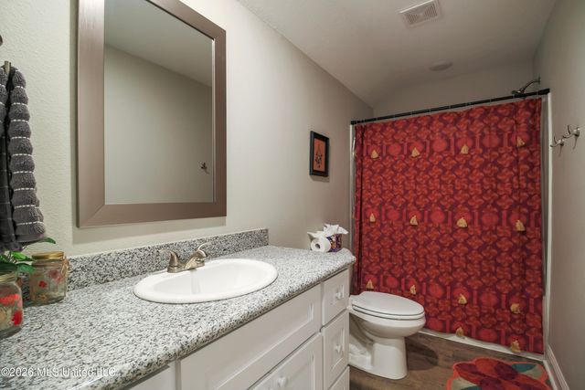 3220 Smugglers Cove, Ocean Springs, MS 39564