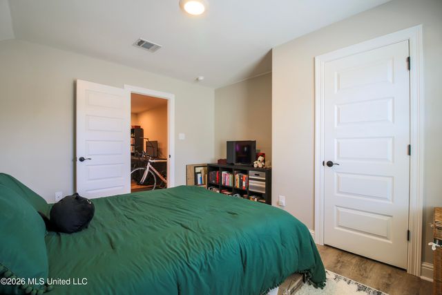 3220 Smugglers Cove, Ocean Springs, MS 39564