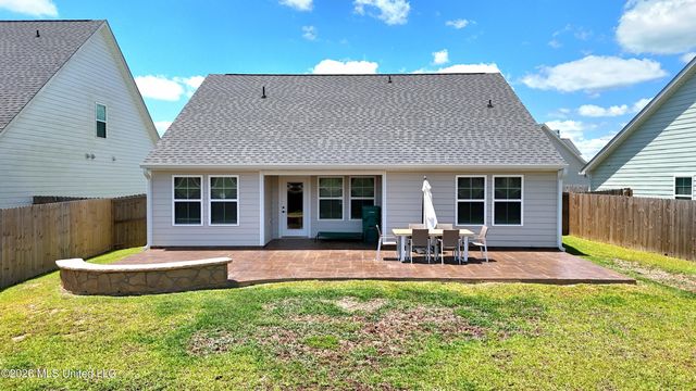 3220 Smugglers Cove, Ocean Springs, MS 39564