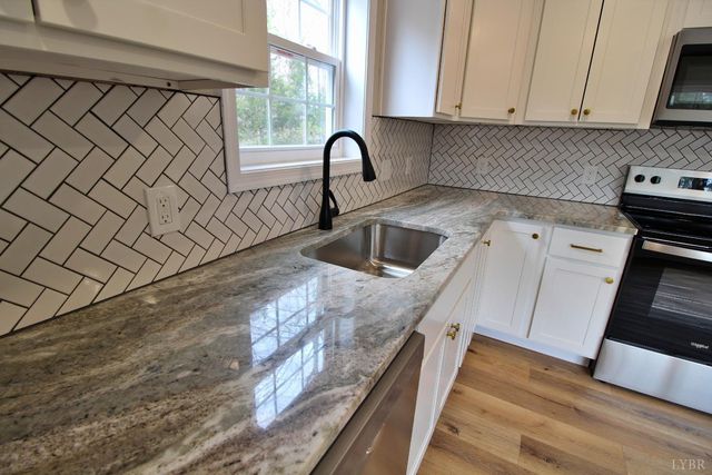 1740 Watt Abbitt Road, Appomattox, VA 24522