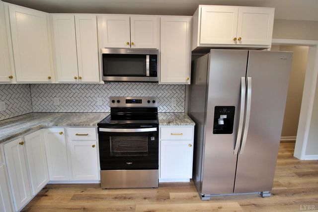 1740 Watt Abbitt Road, Appomattox, VA 24522