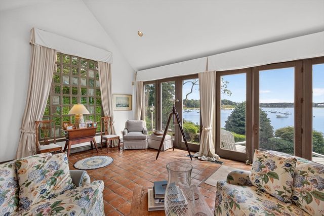600 Fox Hill Rd, Chatham, MA 02633