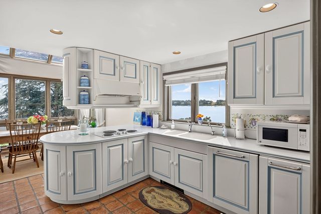 600 Fox Hill Rd, Chatham, MA 02633