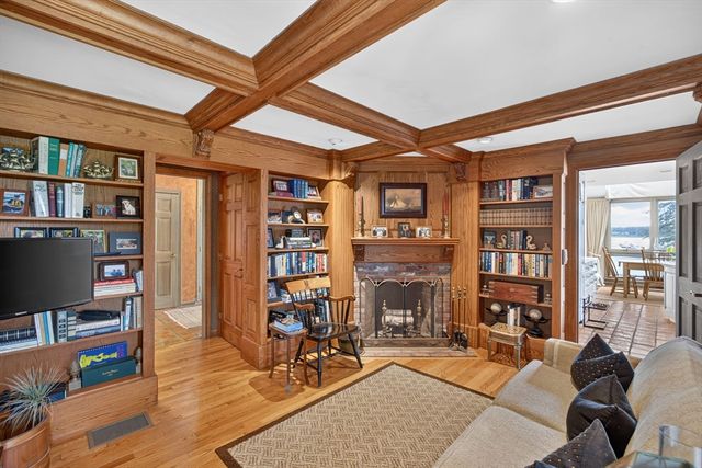 600 Fox Hill Rd, Chatham, MA 02633