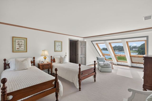 600 Fox Hill Rd, Chatham, MA 02633