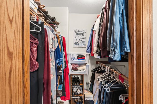 334 Village Lane, Grants Pass, OR 97527