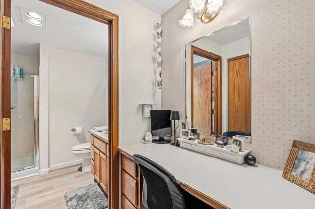 334 Village Lane, Grants Pass, OR 97527