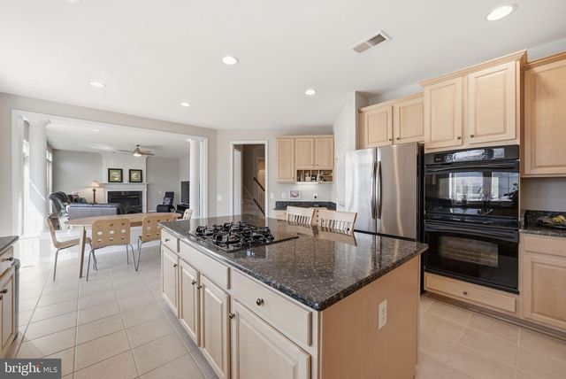4909 SAMMY JOE DR, Fairfax, VA 22030