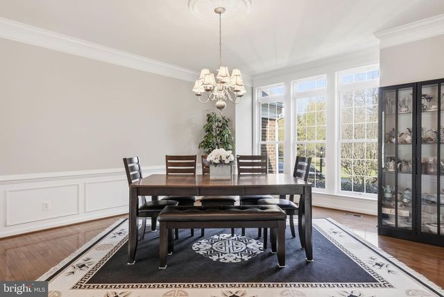 4909 SAMMY JOE DR, Fairfax, VA 22030