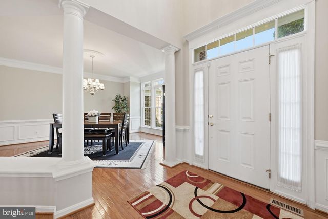 4909 SAMMY JOE DR, Fairfax, VA 22030