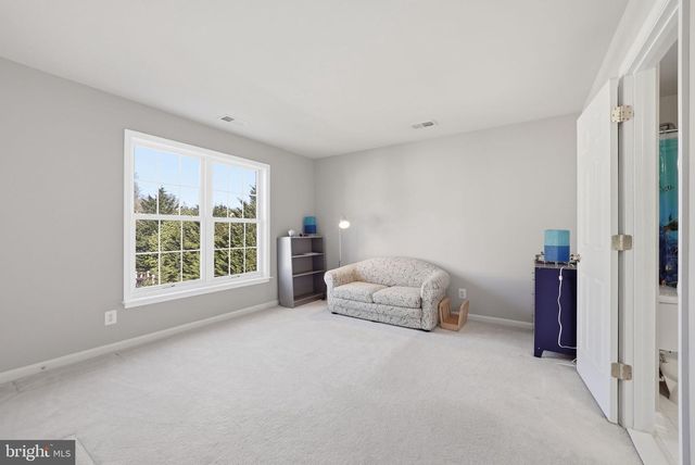 4909 SAMMY JOE DR, Fairfax, VA 22030