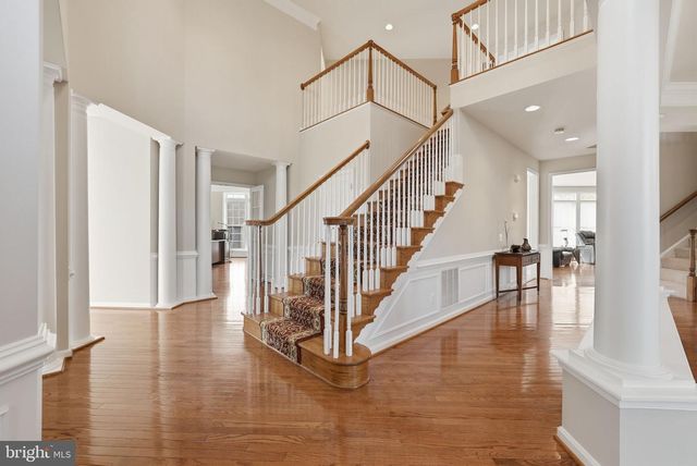 4909 SAMMY JOE DR, Fairfax, VA 22030