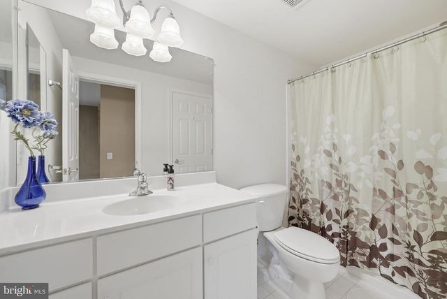 4909 SAMMY JOE DR, Fairfax, VA 22030